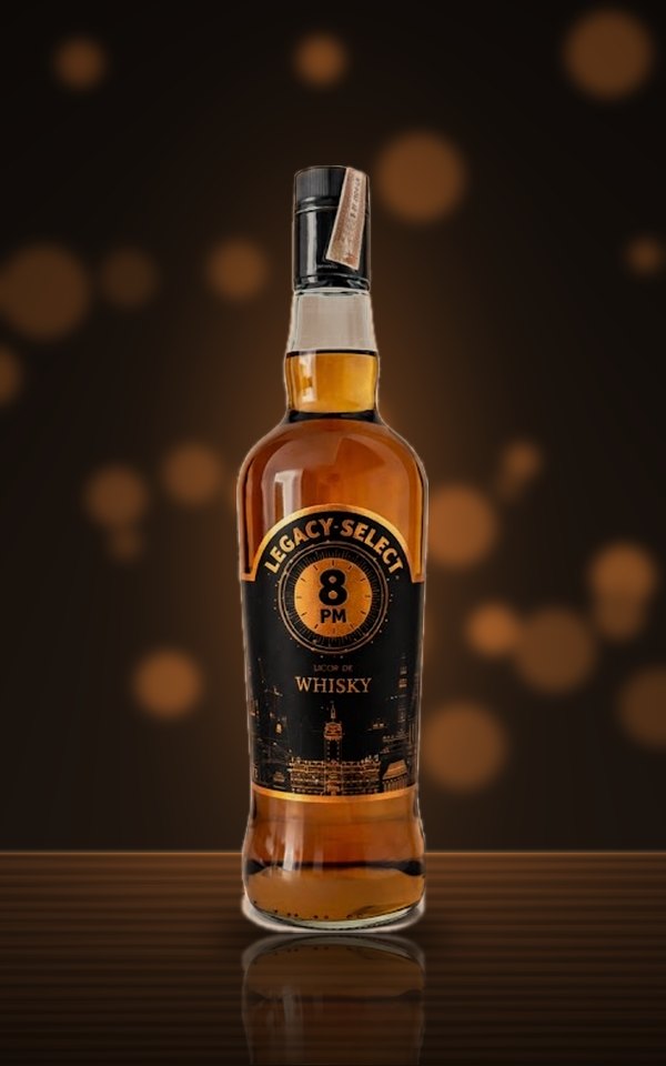 Licor de Whisky Legacy Select 8PM
